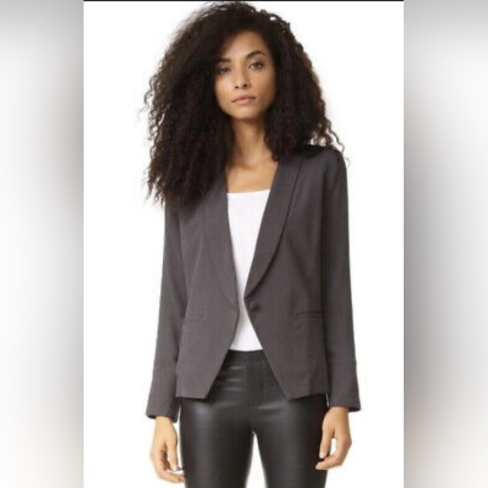 Flynn Skye dark gray blazer w/ pockets